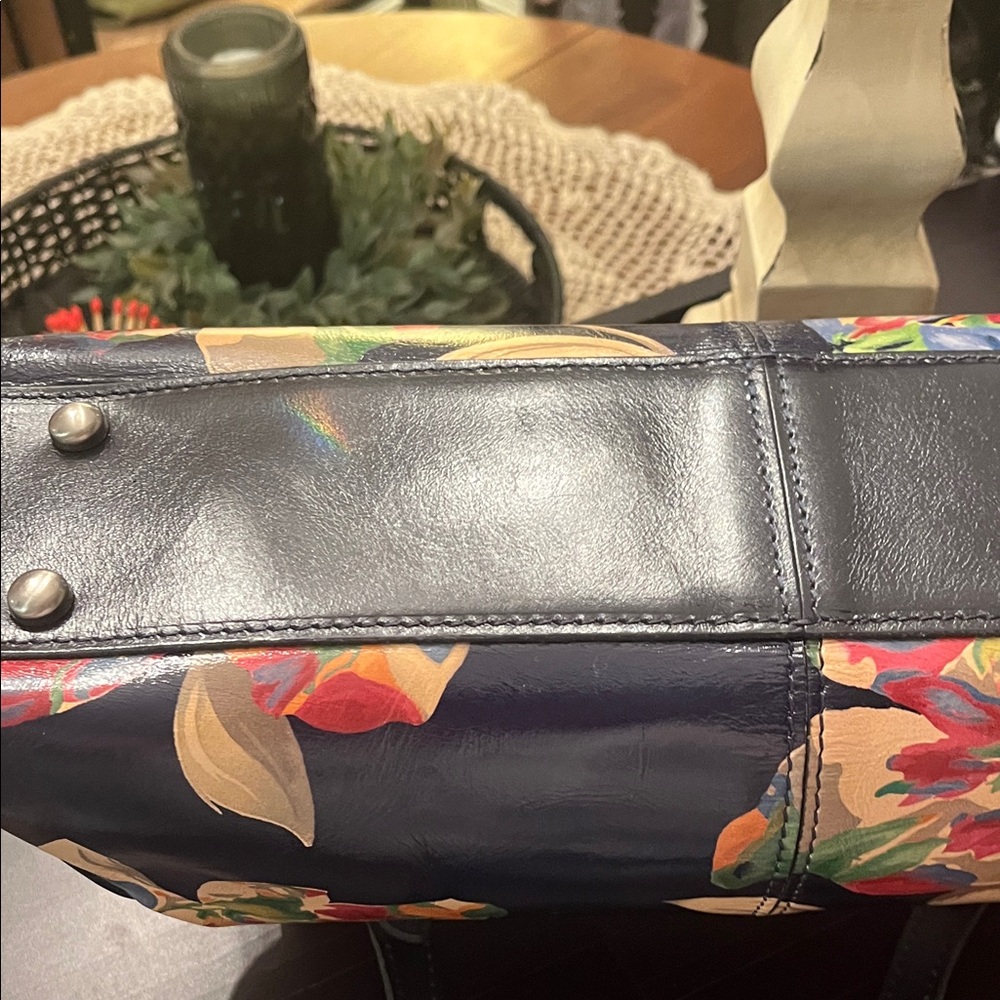 Patricia Nash Navy Floral Shoulder Bag - Picture 3 of 6